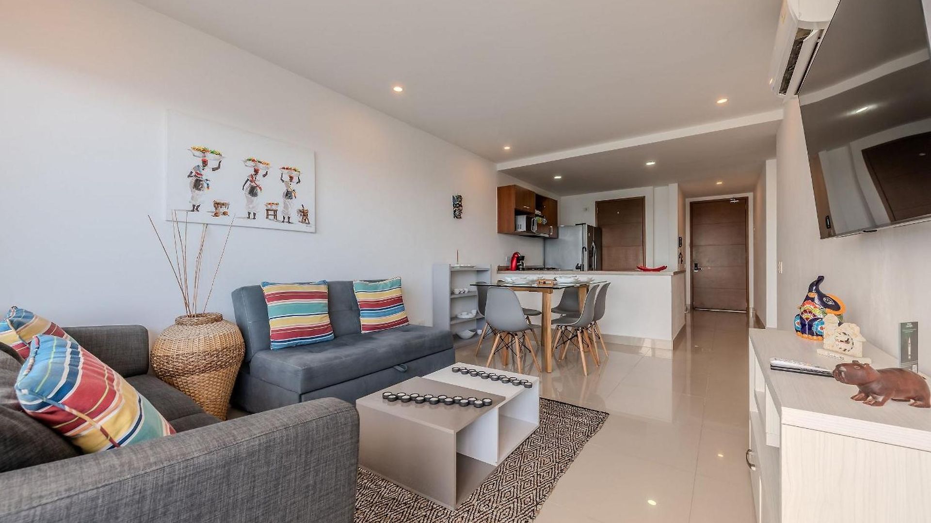Piso 24 Vista Al Mar 2br Apartment *