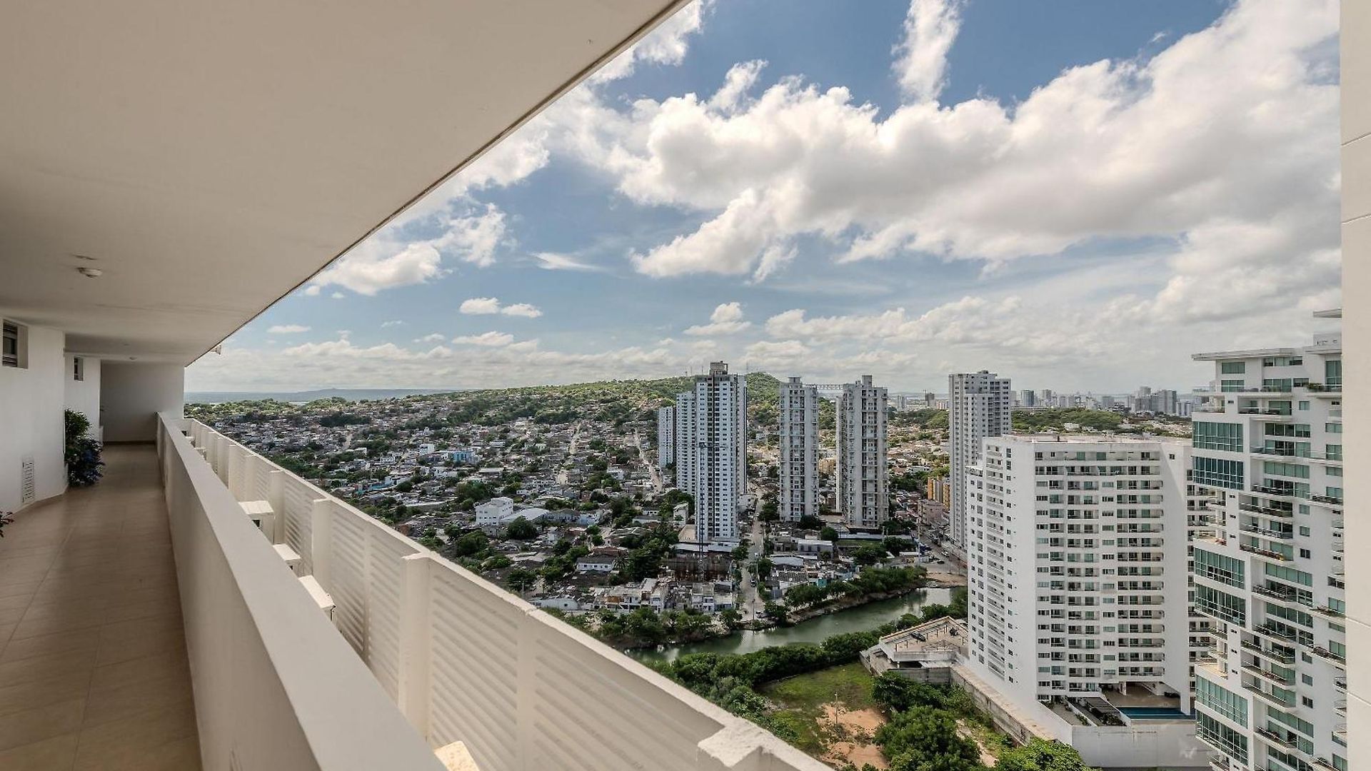Piso 24 Vista Al Mar 2br *