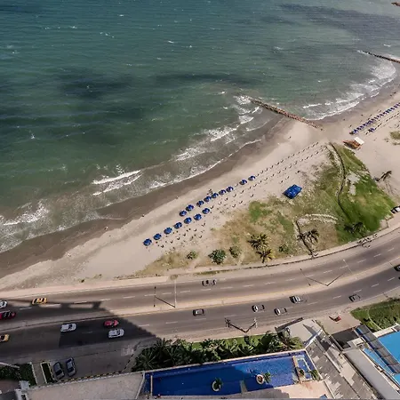Piso 24 Vista Al Mar 2br Apartment Cartagena